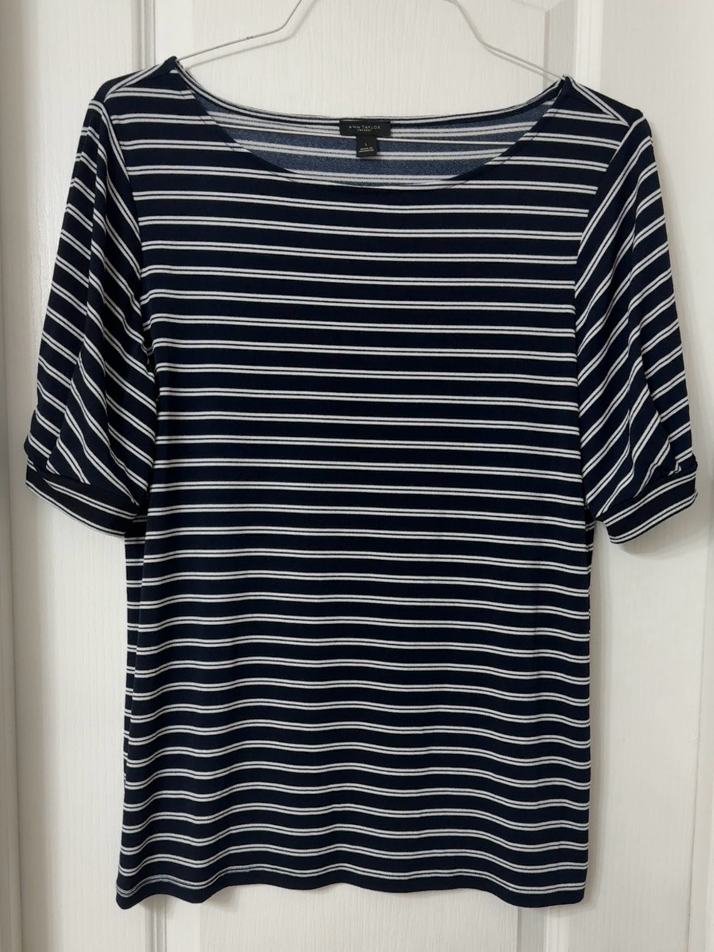 Ann Taylor Navy Blue & White Striped Short Sleeve Blouse Size L